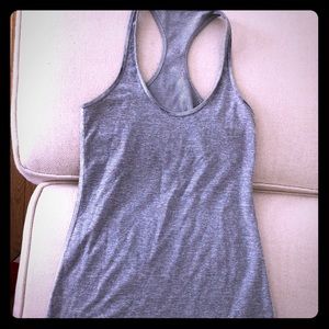 Lululemon Racerback Size 6 tank EUC